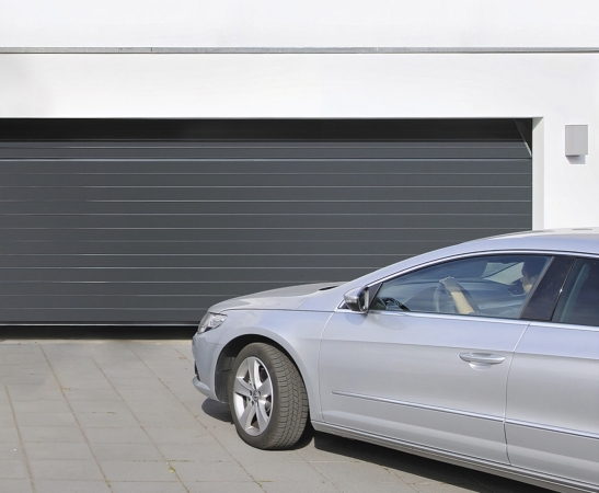 Секционные гаражные ворота в Александровском